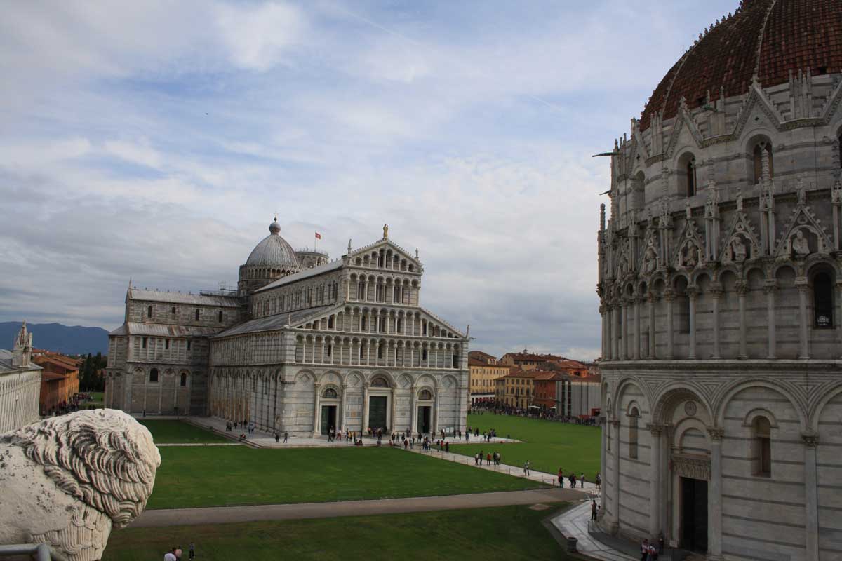 Una passeggiata sulle mura di Pisa