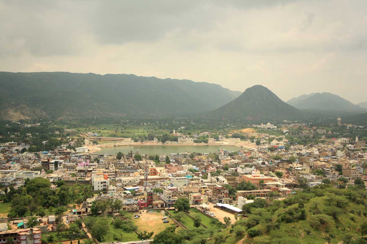 La città santa degli Indù: Puskhar